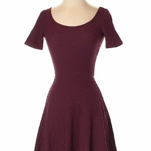 H&M Divided women’s burgundy skater dress size 2
